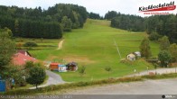 Archiv Foto Webcam Skiabfahrtshang im Schidorf Kirchbach 15:00