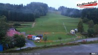 Archiv Foto Webcam Skiabfahrtshang im Schidorf Kirchbach 05:00