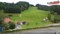 Archiv Foto Webcam Skiabfahrtshang im Schidorf Kirchbach 09:00