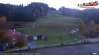Archived image Webcam View at the lift in the Schidorf Kirchbarch, Austrian Waldviertel 17:00