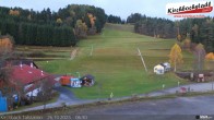 Archived image Webcam View at the lift in the Schidorf Kirchbarch, Austrian Waldviertel 05:00