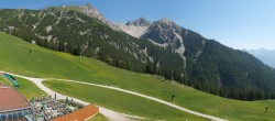 Archiv Foto Webcam Rosshütte Olympiaregion Seefeld 15:00