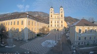 Archived image Webcam View at the market square in Mondsee 10:00