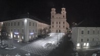 Archived image Webcam View at the market square in Mondsee 14:00