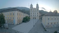 Archived image Webcam View at the market square in Mondsee 06:00