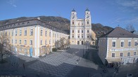 Archiv Foto Webcam Blick auf den Stadtplatz von Mondsee 13:00