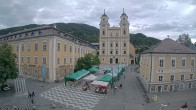 Archived image Webcam View at the market square in Mondsee 17:00