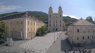 Archived image Webcam View at the market square in Mondsee 09:00