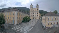 Archived image Webcam View at the market square in Mondsee 13:00