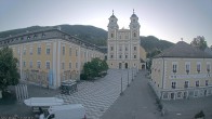 Archived image Webcam View at the market square in Mondsee 05:00