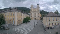 Archiv Foto Webcam Blick auf den Stadtplatz von Mondsee 13:00