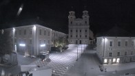 Archived image Webcam View at the market square in Mondsee 05:00