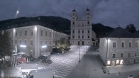 Archived image Webcam View at the market square in Mondsee 06:00