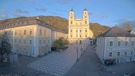 Archived image Webcam View at the market square in Mondsee 15:00