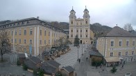 Archived image Webcam View at the market square in Mondsee 09:00