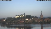 Archiv Foto Webcam Großer Plöner See - Schloss Plön 06:00