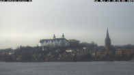 Archiv Foto Webcam Großer Plöner See - Schloss Plön 09:00