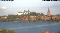 Archiv Foto Webcam Großer Plöner See - Schloss Plön 06:00