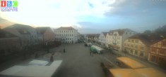 Archived image Webcam Waren (Müritz) - Market place 06:00
