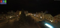 Archived image Webcam Waren (Müritz) - Market place 06:00