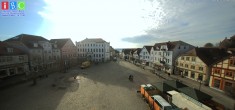 Archiv Foto Webcam Neuer Markt in Waren an der Müritz 09:00