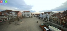 Archiv Foto Webcam Neuer Markt in Waren an der Müritz 15:00