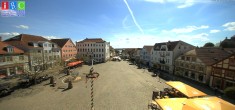 Archiv Foto Webcam Neuer Markt in Waren an der Müritz 13:00