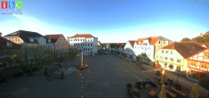 Archiv Foto Webcam Neuer Markt in Waren an der Müritz 05:00