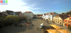 Archiv Foto Webcam Neuer Markt in Waren an der Müritz 07:00