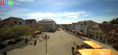 Archiv Foto Webcam Neuer Markt in Waren an der Müritz 11:00
