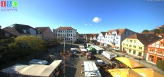 Archiv Foto Webcam Neuer Markt in Waren an der Müritz 07:00