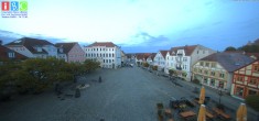 Archiv Foto Webcam Neuer Markt in Waren an der Müritz 03:00