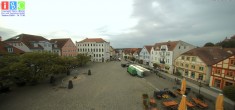 Archiv Foto Webcam Neuer Markt in Waren an der Müritz 05:00