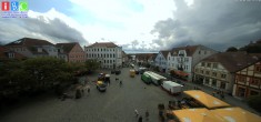 Archiv Foto Webcam Neuer Markt in Waren an der Müritz 11:00