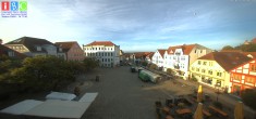 Archiv Foto Webcam Neuer Markt in Waren an der Müritz 05:00