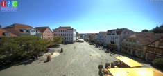 Archiv Foto Webcam Neuer Markt in Waren an der Müritz 13:00