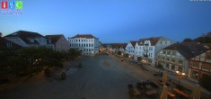 Archiv Foto Webcam Neuer Markt in Waren an der Müritz 03:00