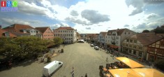 Archiv Foto Webcam Neuer Markt in Waren an der Müritz 13:00