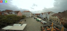 Archived image Webcam Waren (Müritz) - Market place 06:00