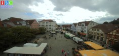Archiv Foto Webcam Neuer Markt in Waren an der Müritz 13:00