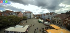 Archiv Foto Webcam Neuer Markt in Waren an der Müritz 13:00