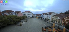 Archiv Foto Webcam Neuer Markt in Waren an der Müritz 05:00