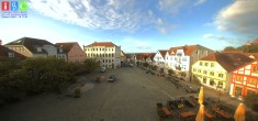 Archiv Foto Webcam Neuer Markt in Waren an der Müritz 01:00