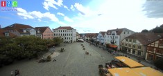 Archiv Foto Webcam Neuer Markt in Waren an der Müritz 10:00