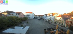 Archiv Foto Webcam Neuer Markt in Waren an der Müritz 05:00