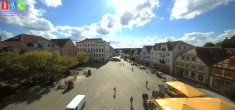 Archiv Foto Webcam Neuer Markt in Waren an der Müritz 10:00