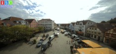 Archiv Foto Webcam Neuer Markt in Waren an der Müritz 12:00
