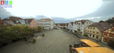 Archived image Webcam Waren (Müritz) - Market place 08:00