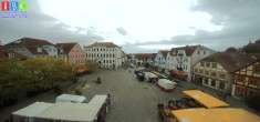 Archiv Foto Webcam Neuer Markt in Waren an der Müritz 09:00