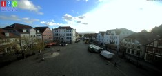 Archiv Foto Webcam Neuer Markt in Waren an der Müritz 13:00